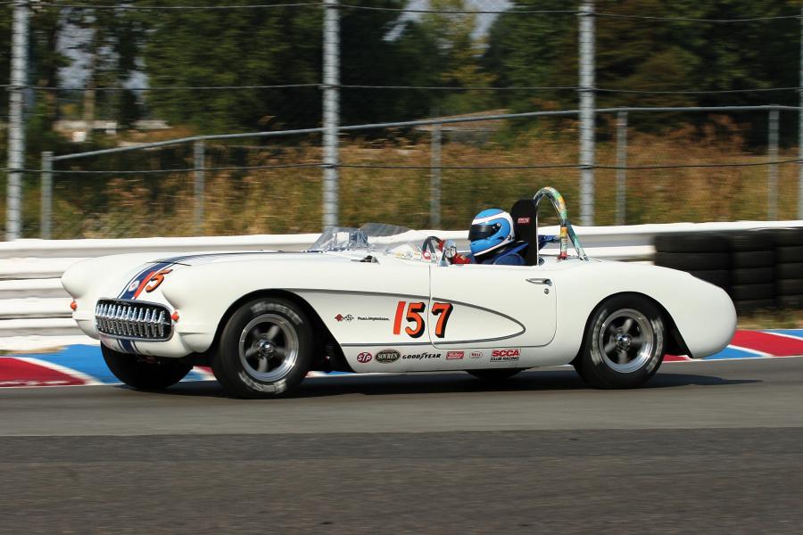  Chevrolet Corvette Racing Car 1957 года  (фото 1 из 2)